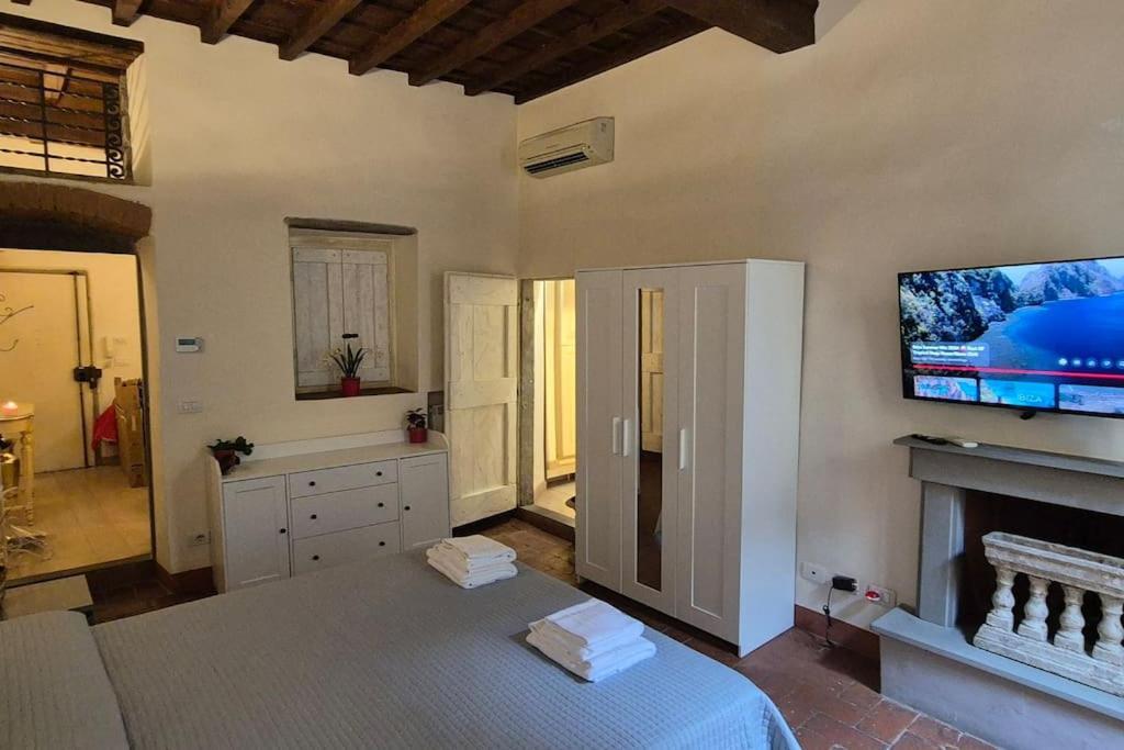 Borgo San Frediano Hideaway Apartment Florence Exterior photo